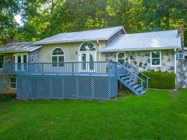 93 Bell Summers Road, Pikeville, TN 37367