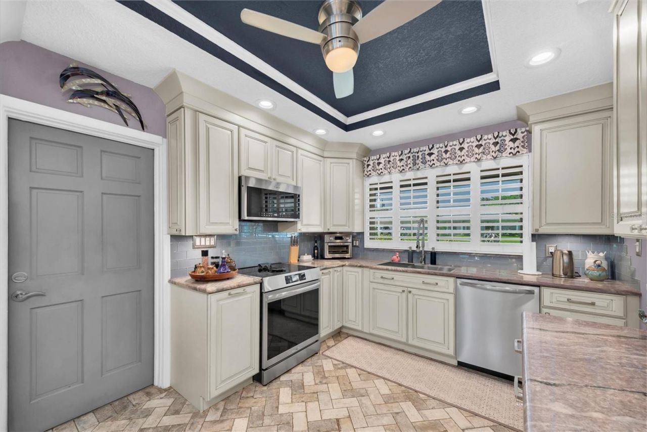 37 Southwind Drive, Belleair Bluffs, FL 33770 Photo