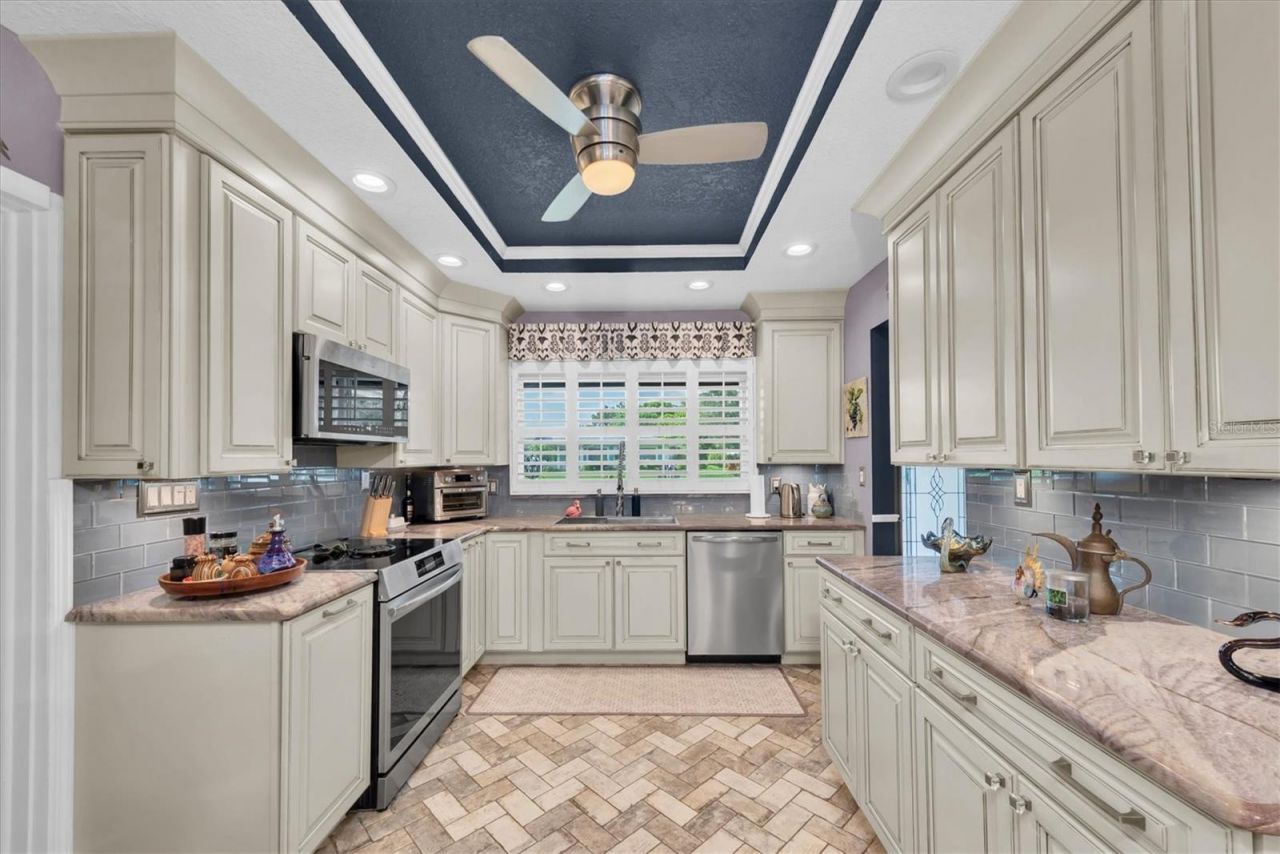 37 Southwind Drive, Belleair Bluffs, FL 33770 Photo