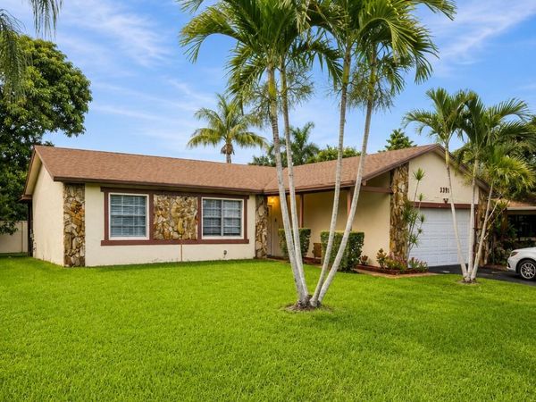 3391 NW 97th Terrace, Sunrise, FL 33351
