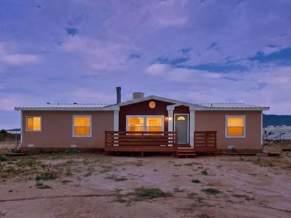 25 Camino De Manzano , Los Lunas, NM 87031
