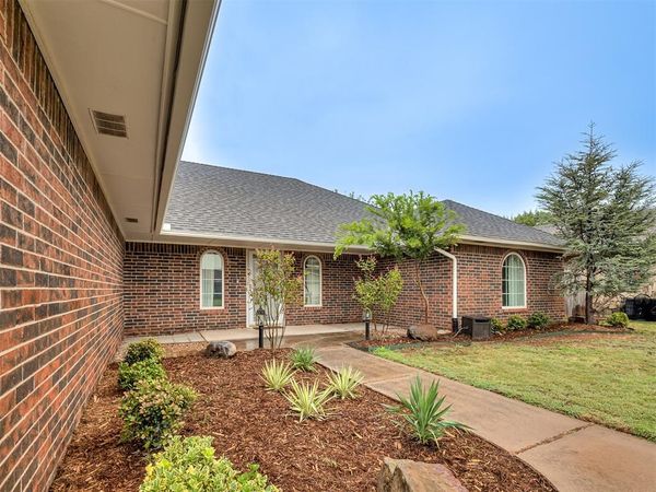 11616 Century Drive, Oklahoma City, OK 73162