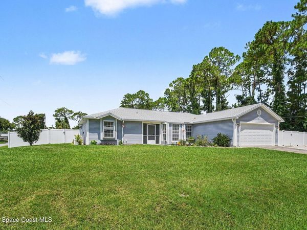 7260 Pluto Avenue , Cocoa, FL 32927
