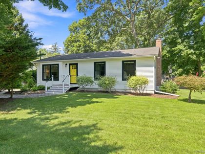 20 Lynbrook Drive Sound Beach, NY 11789