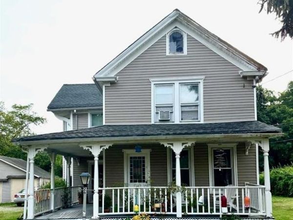 26 Rollstone Avenue , Unit #1 Lower L, West Sayville, NY 11796