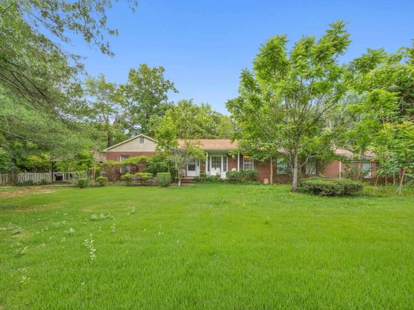 5705 LOUISA RD , Keswick, VA 22947