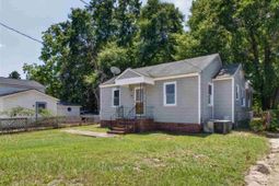 120 Vaughan St photo 4