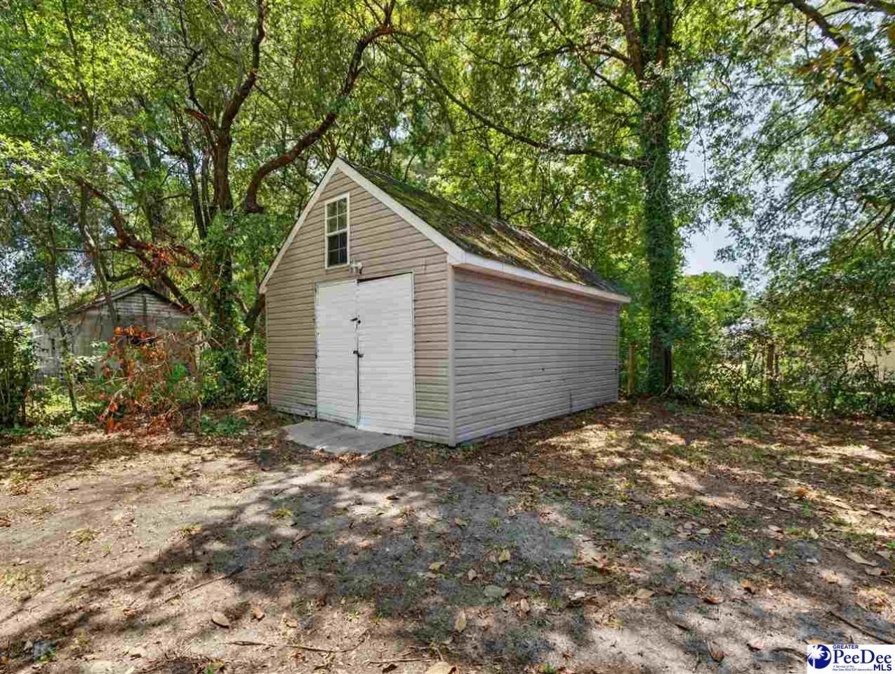 120 Vaughan St Photo 34