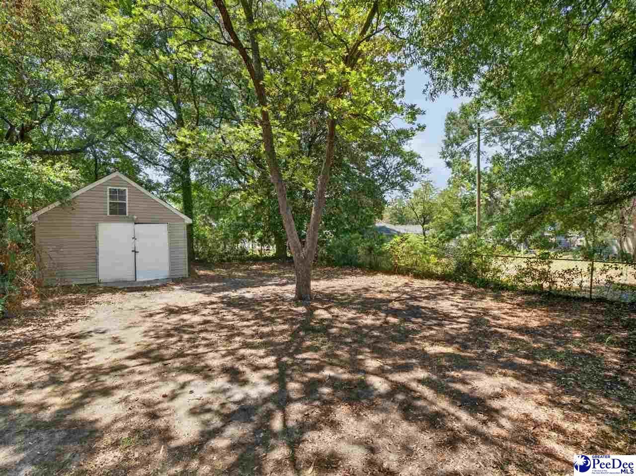120 Vaughan St Photo 38