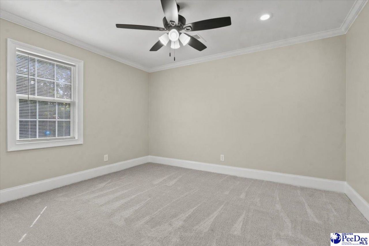 121 Vaughan Street Photo 16