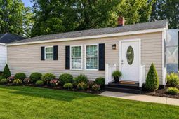 121 Vaughan Street photo 4