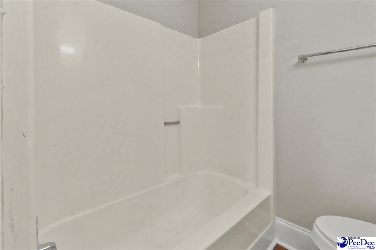 121 Vaughan Street Photo 22