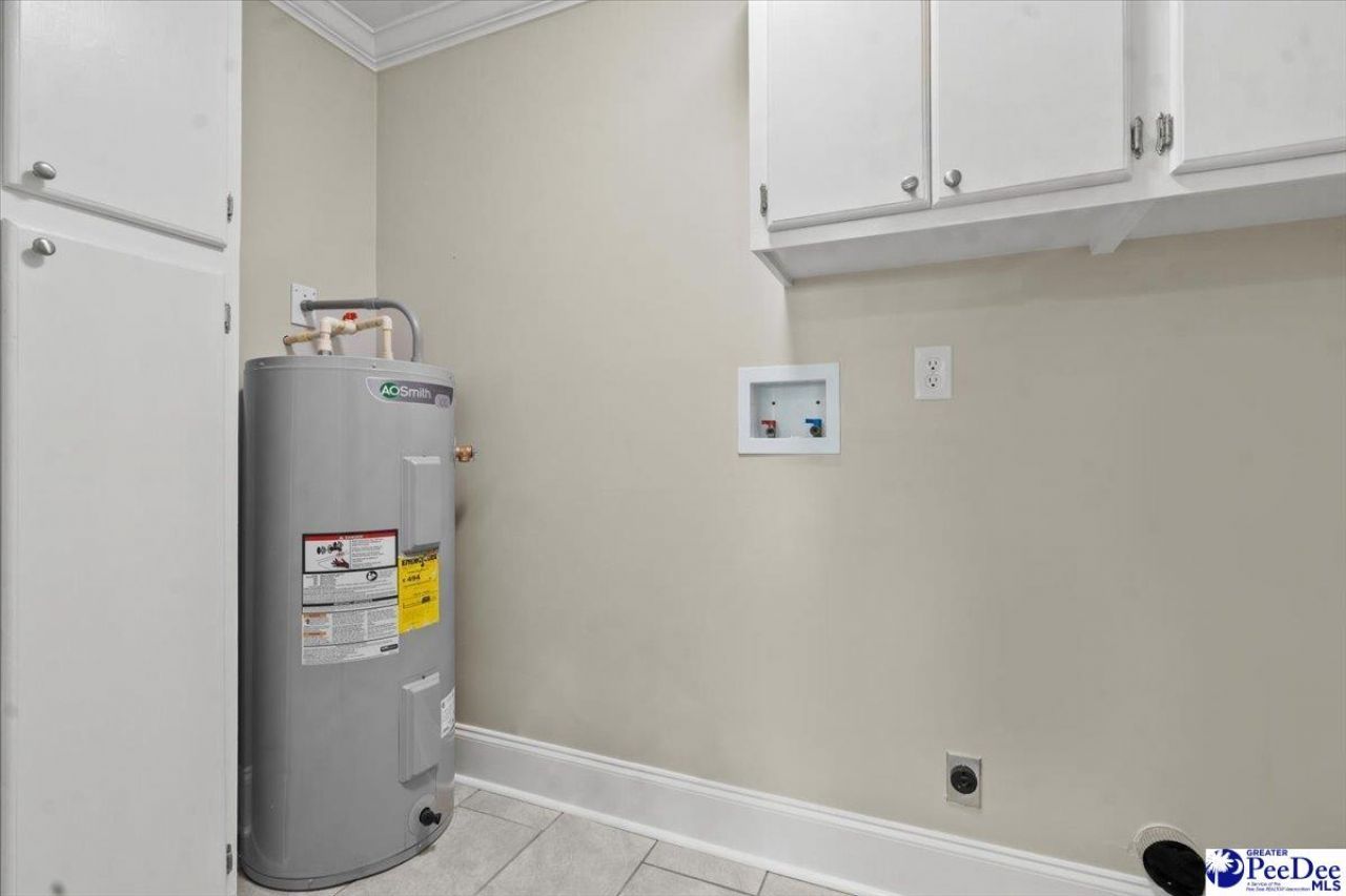 121 Vaughan Street Photo 24