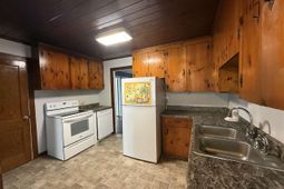 108 Hartzell photo 4