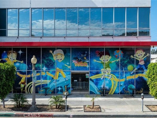 5015 Eagle Rock Boulevard, Unit 100, Los Angeles, CA 90041