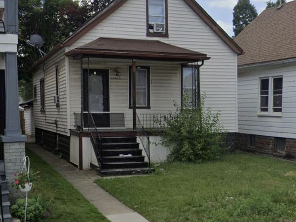12015 Lumpkin Street, Hamtramck, MI 48212