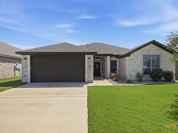 1831 Broken Shoe Trail , Temple, TX 76502