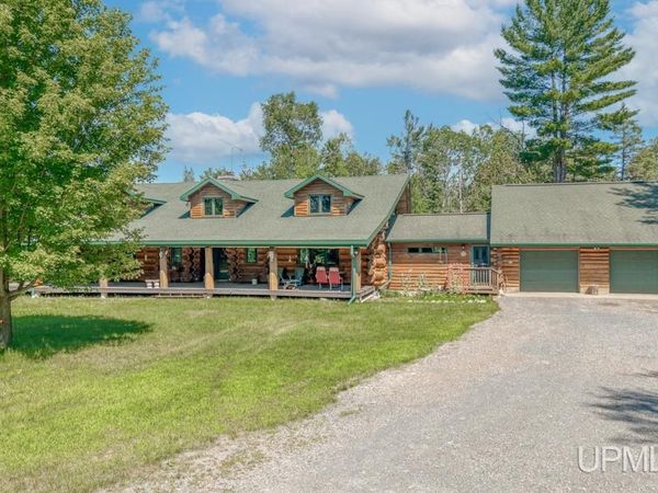 W2220 US Hwy 2 Highway, Waucedah Twp, MI 49892