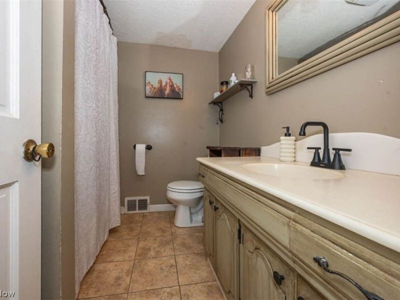 523 Russell Avenue, Poland, OH 44514 Photo 14