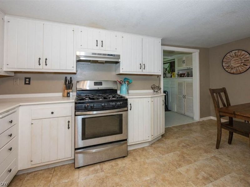 523 Russell Avenue, Poland, OH 44514 Photo 6