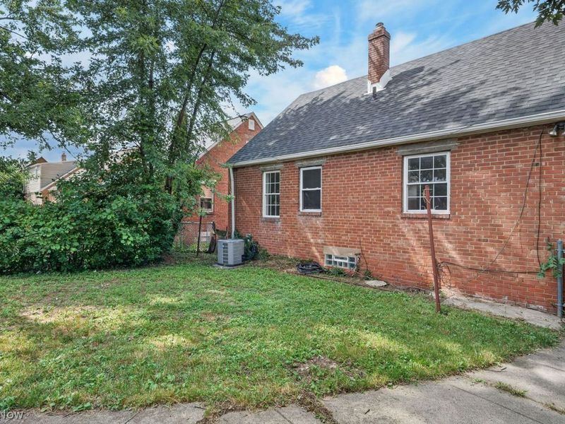 13513 Astor Avenue, Cleveland, OH 44135 Photo 29