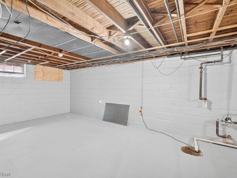 13513 Astor Avenue, Cleveland, OH 44135 Photo 31