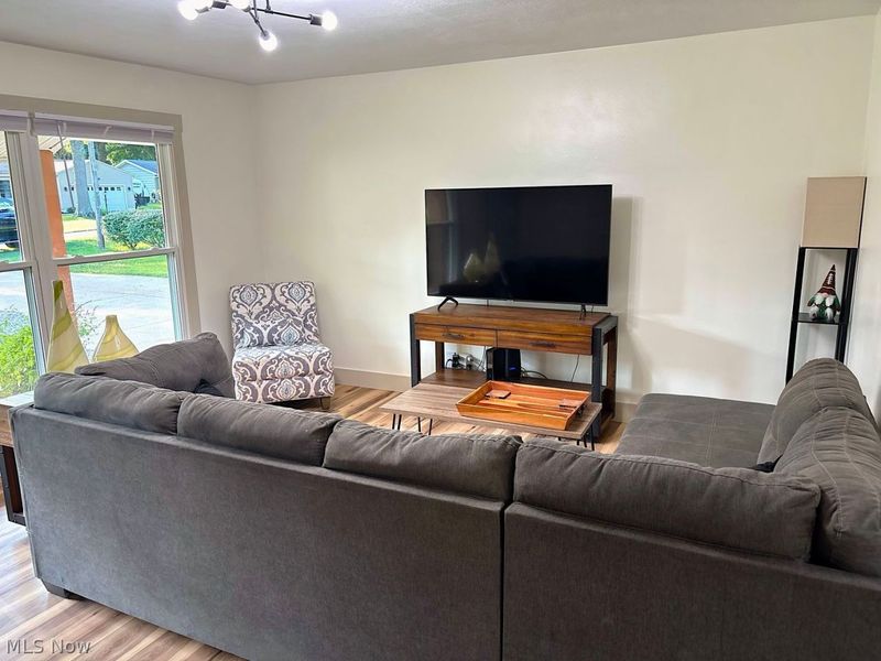 3868 Lor Ron Avenue, Kent, OH 44240 Photo 5