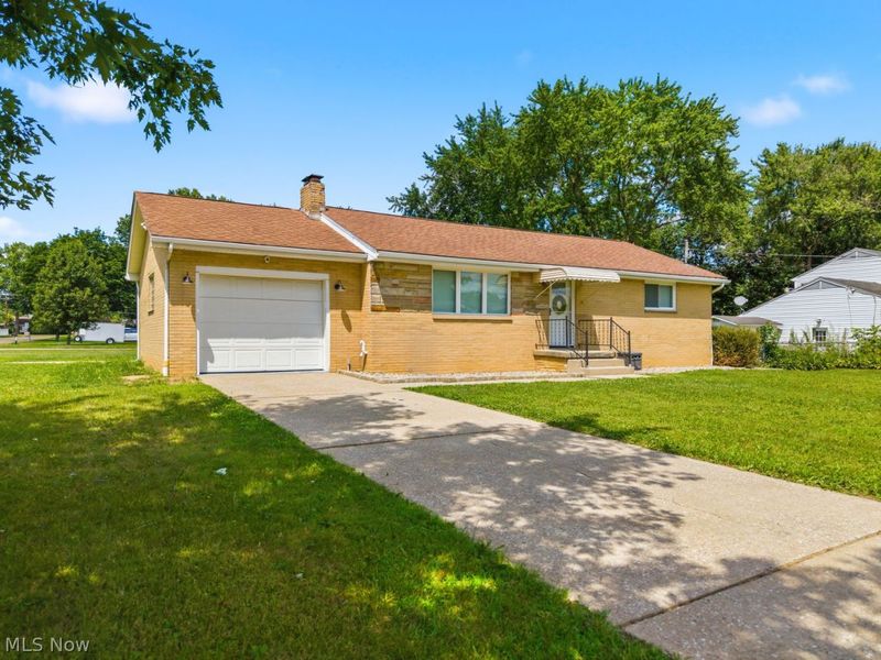 1371 Lambert Street, Alliance, OH 44601 Photo 2