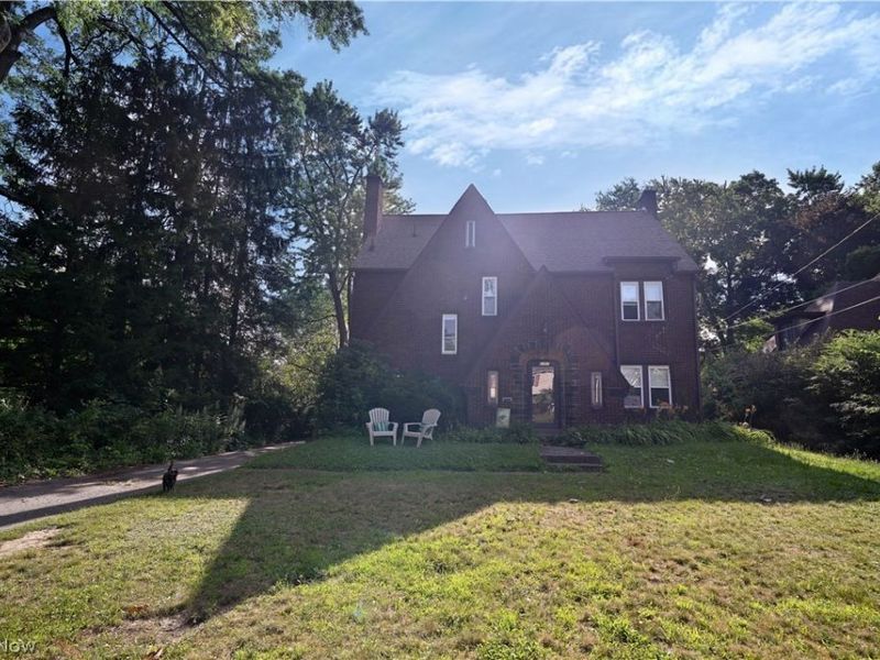 2367 Selma Avenue, Youngstown, OH 44504 Photo 2