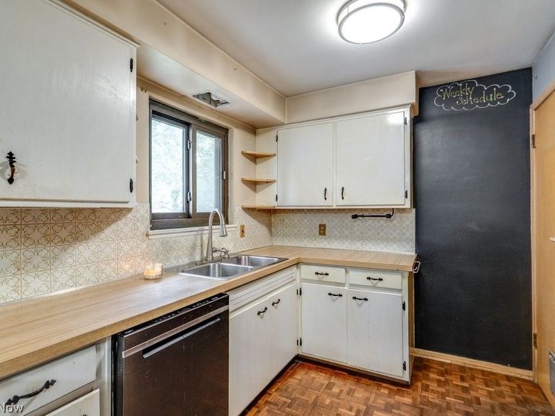 2484 Dover Center Road, Westlake, OH 44145 Photo 11