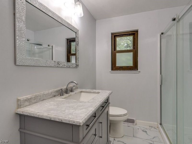 2484 Dover Center Road, Westlake, OH 44145 Photo 19
