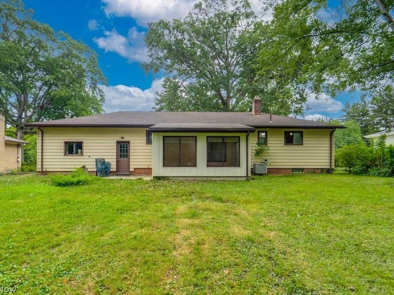 2484 Dover Center Road, Westlake, OH 44145 Photo 3