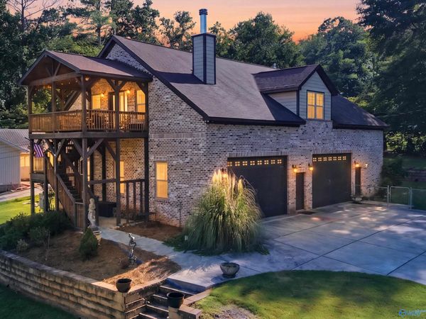 1125 Honeycomb Road, Grant, AL 35747
