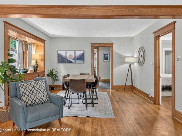 1834 Delevan Avenue, Lansing, MI 48910