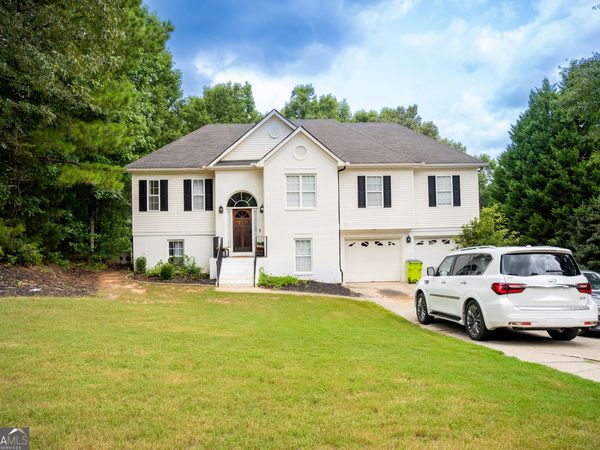 328 Black Willow Court, Locust Grove, GA 30248