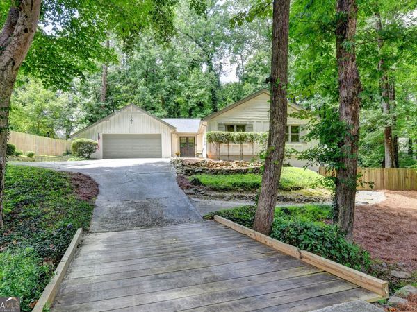 131 Denna Drive, Alpharetta, GA 30009