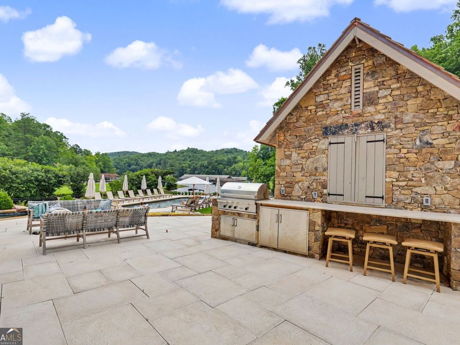 Property Image 101