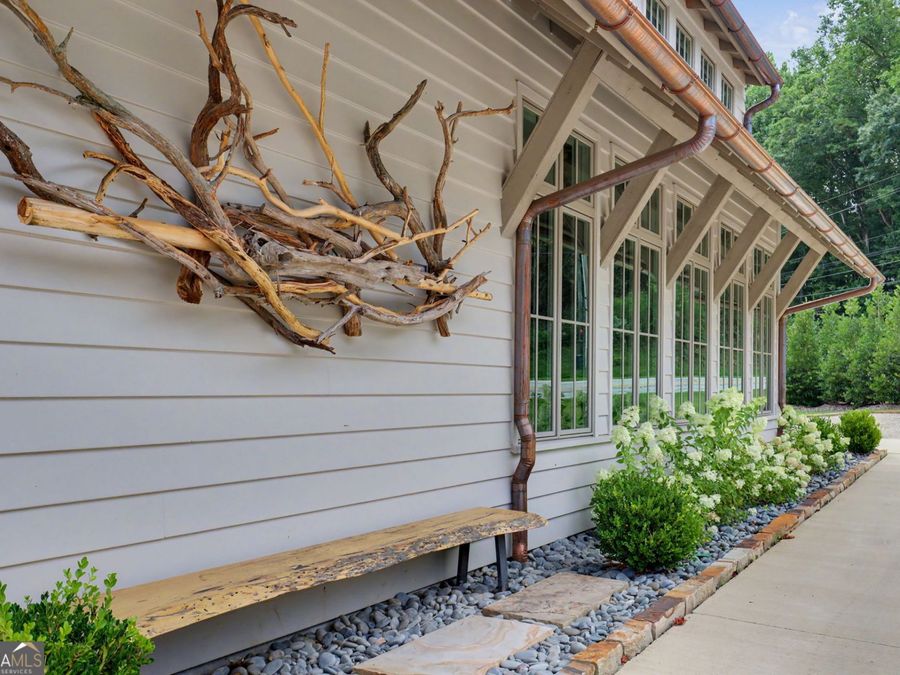 Property Image 103