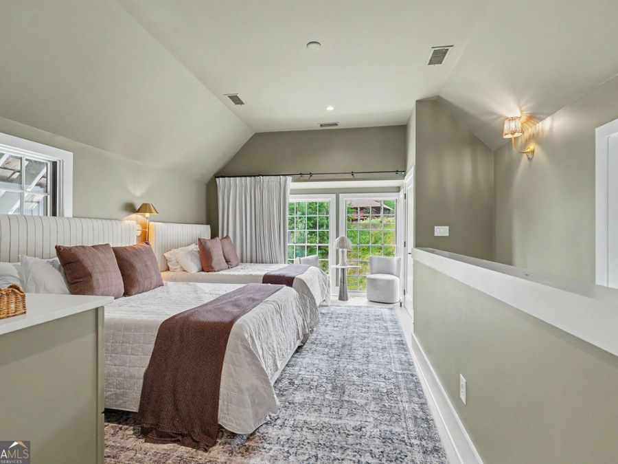 Property Image 80