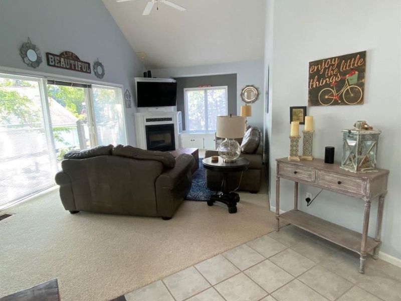 100 Grand Harbour, Unit 100, Vermilion, OH 44089 Photo 28