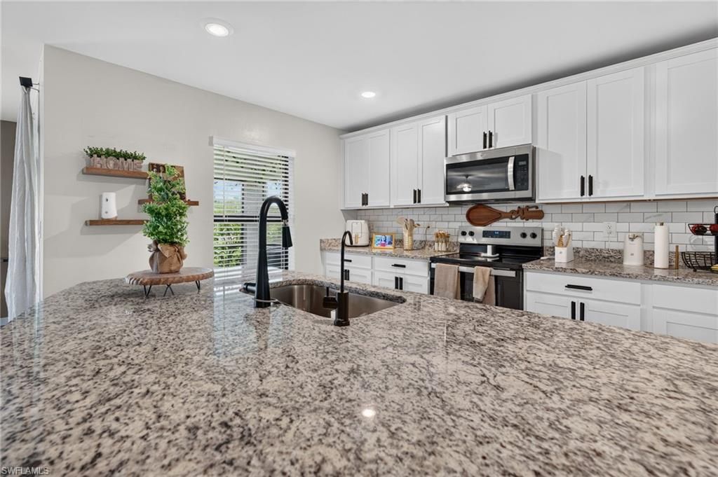 849 Sea Urchin Cir , Fort Myers, FL 33913 Photo