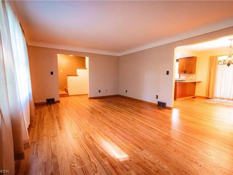 5 Lee Drive , Poland, OH 44514 Photo 8