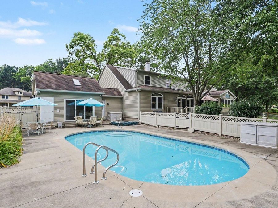 Property Image 33