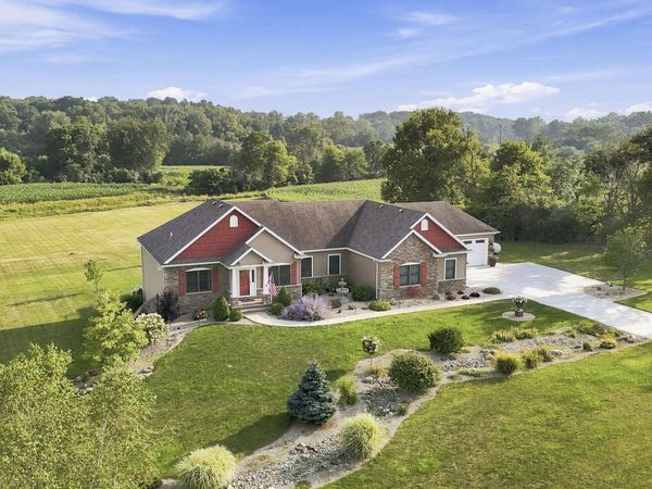 2098 County Road 66 Road, Auburn, IN 46706