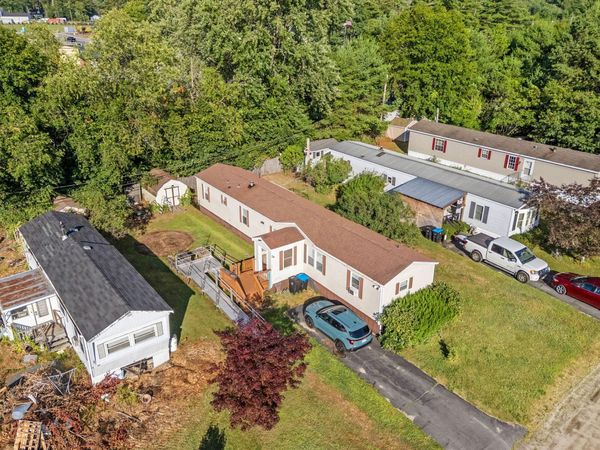 42 Robin Lane , Windham, ME 04062
