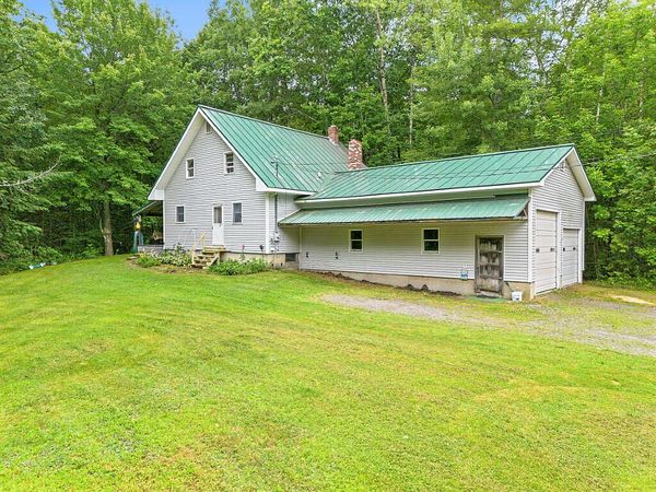 15 Cousins Road , Albion, ME 04910