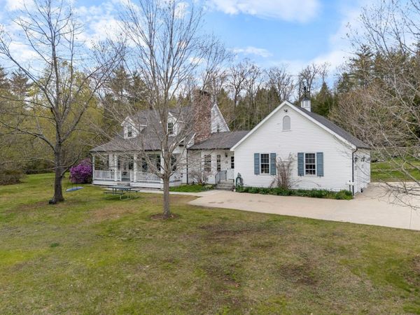15 Pickerel Pond Road , Limerick, ME 04048