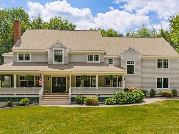 29 Blue Moon Drive, North Yarmouth, ME 04097