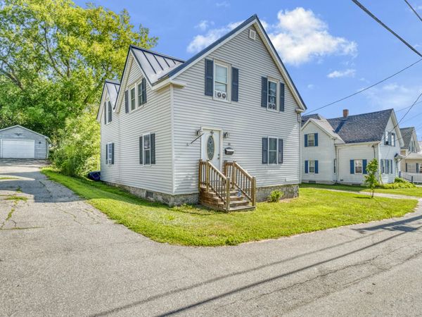 10 Pleasant Street , Fairfield, ME 04937