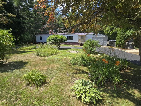 522 North Street , Hermon, ME 04401